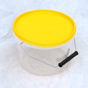 Plastmasas spainis ar vāku 3000ml, 107g